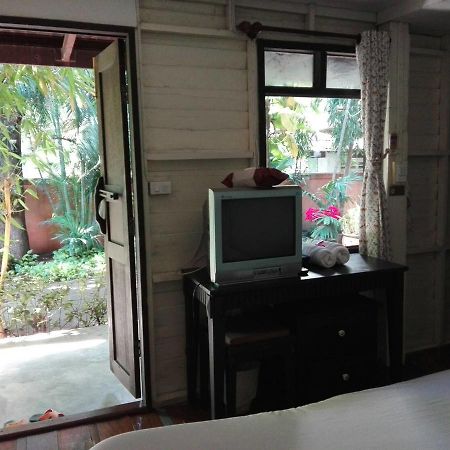 Smile House Guesthouse 清邁 外观 照片