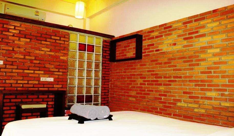 Smile House Guesthouse 清邁 外观 照片