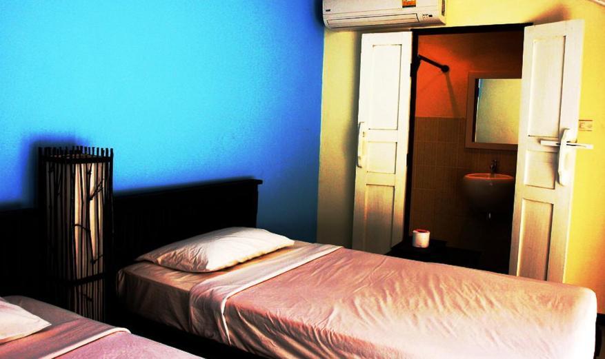 Smile House Guesthouse 清邁 客房 照片