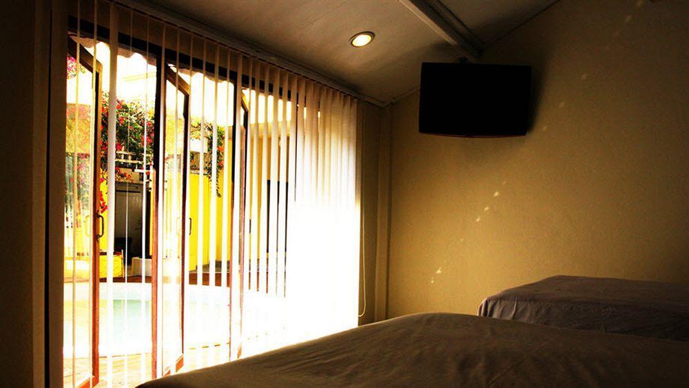 Smile House Guesthouse 清邁 外观 照片