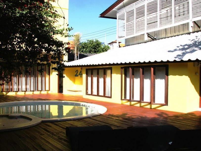 Smile House Guesthouse 清邁 外观 照片