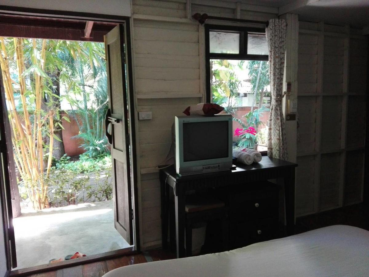 Smile House Guesthouse 清邁 外观 照片